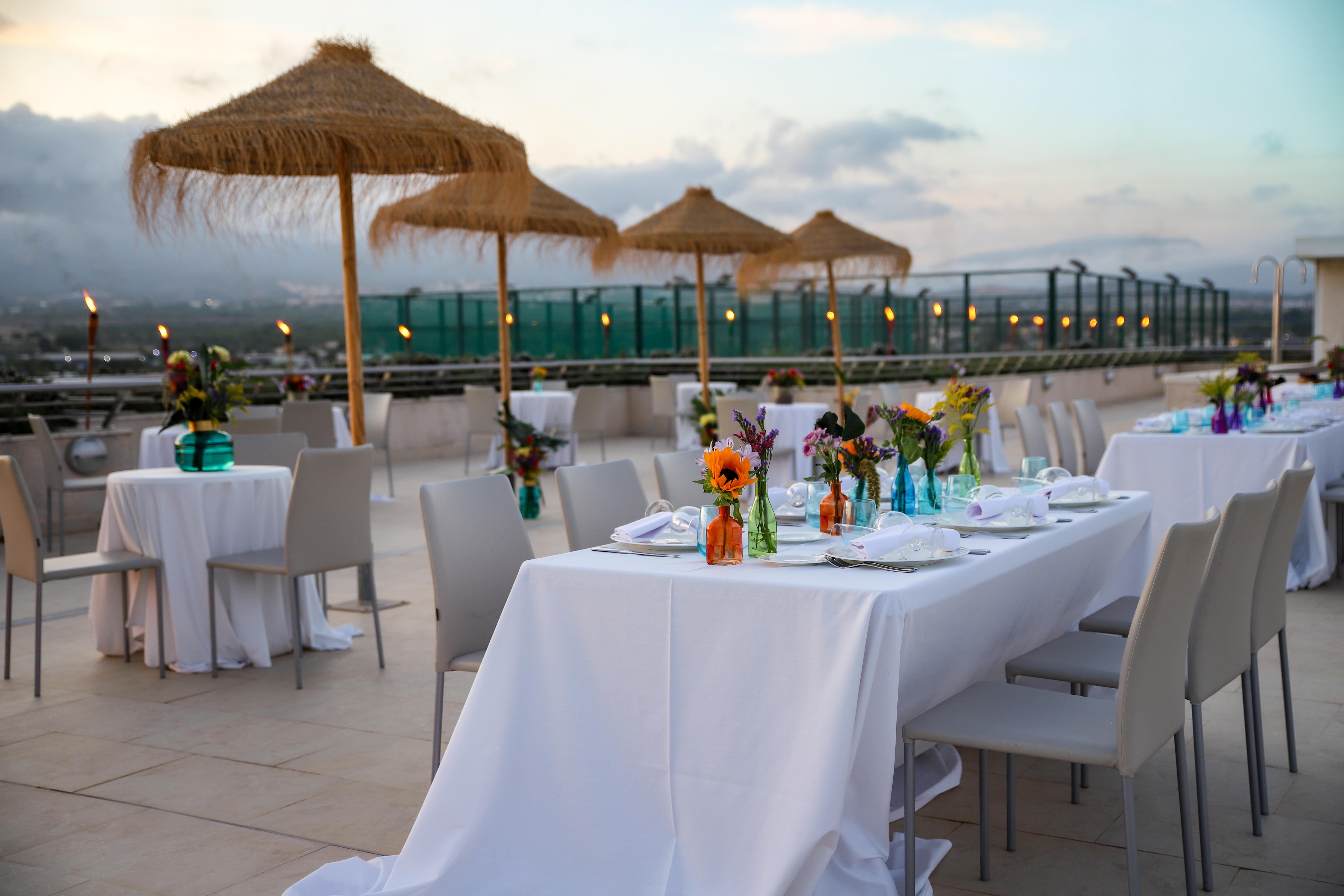 Hotel Deloix 4* Sup Benidorm Bagian luar foto