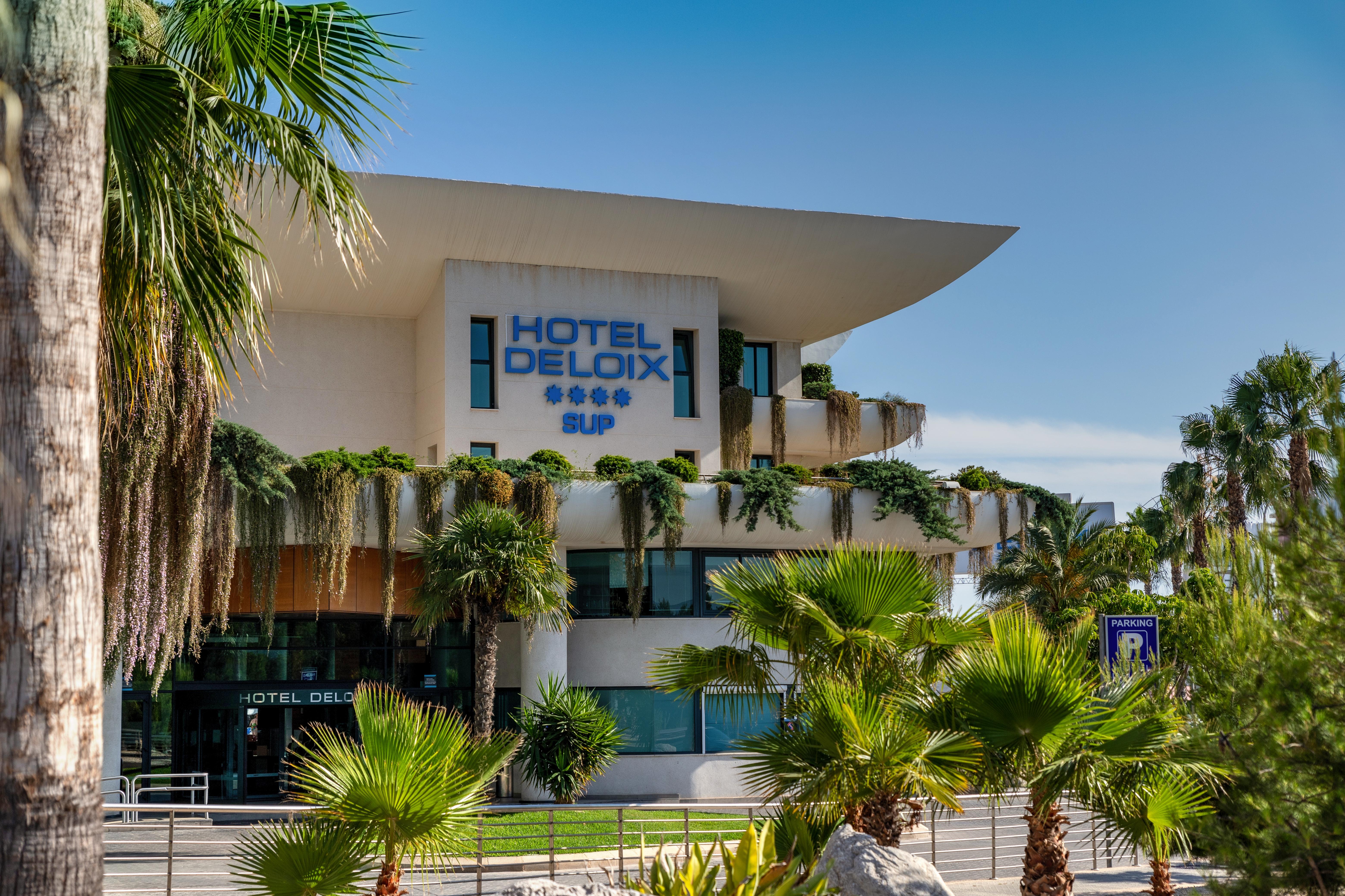 Hotel Deloix 4* Sup Benidorm Bagian luar foto
